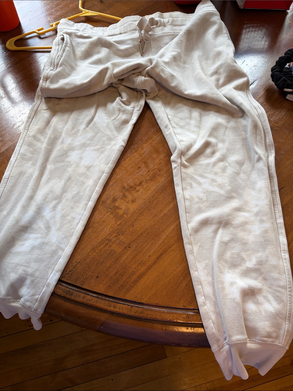 Athleta Cream Ribbed Drawstring Sweatpants